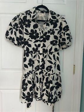 Jessica Simpson Black & Cream Floral Button-Front Mini Dress